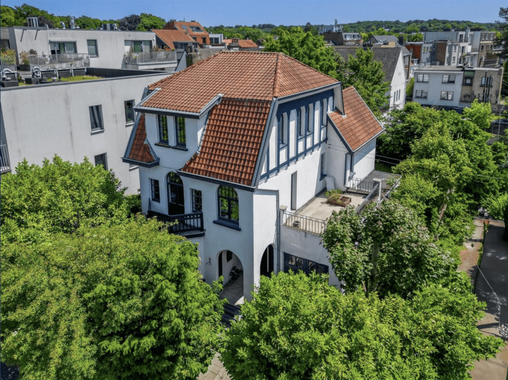 En plein cœur du Fort-Jaco, une villa intimiste aux accents Art Déco, désormais dans le portefeuille exclusif de Property One. © Property One