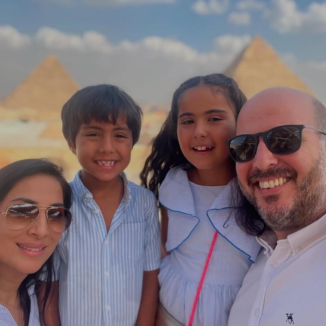 Le couple princier et leurs enfants, Fouad et Farah